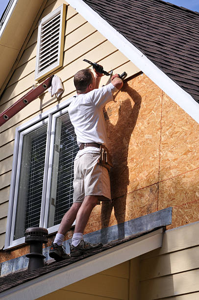 Affordable siding repair and maintenance services in Redwood Valley, CA